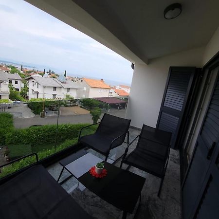Apartmani M&L I M&J Malinska Εξωτερικό φωτογραφία